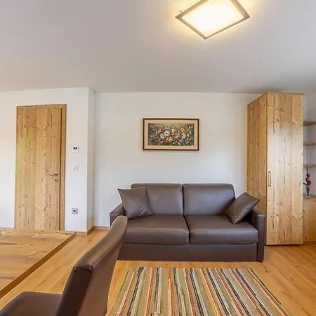 Hotel Garni Angerer-2